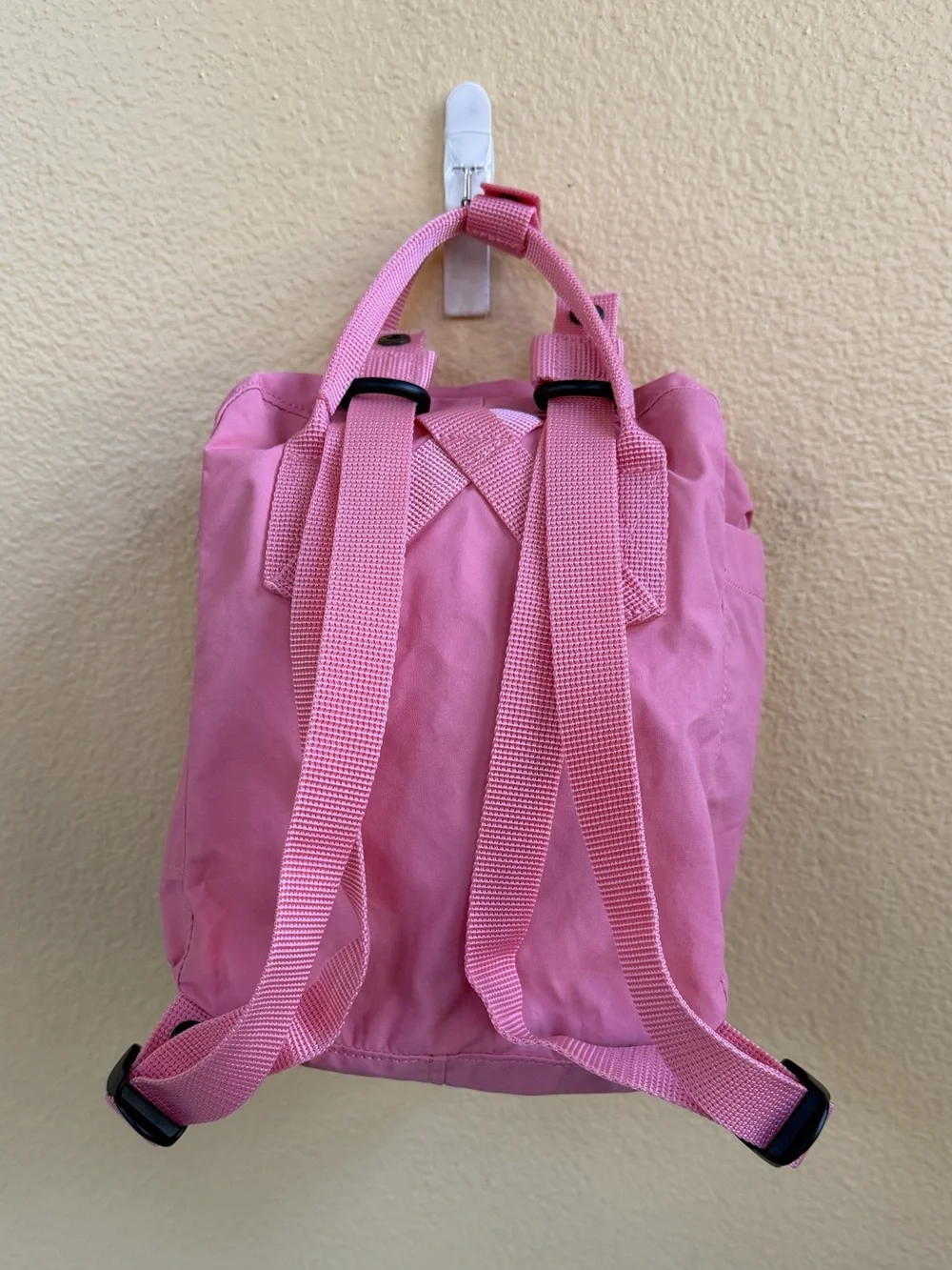 Fjallraven Kanken Mini Pink 7L Backpack Classic Swedish Daypack EUC!